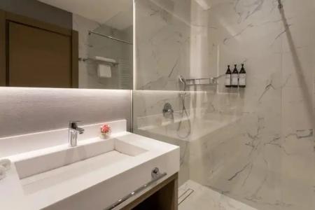 Hyatt Regency Kotor Bay Resort - 7