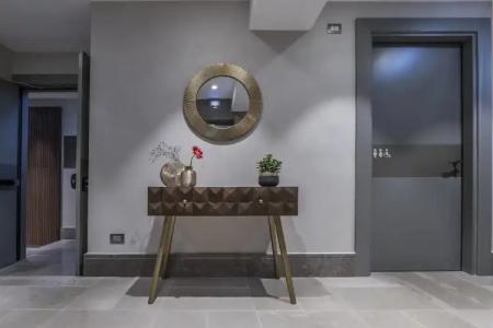 The Regency, Rome, a Tribute Portfolio - 13