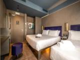 Triple room with balcony and with view
