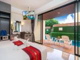 2 Bedrooms Family with Pool Access room