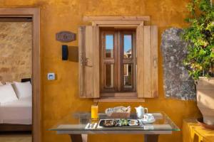 10GR Boutique Hotel & Wine Bar, Rhodes Town