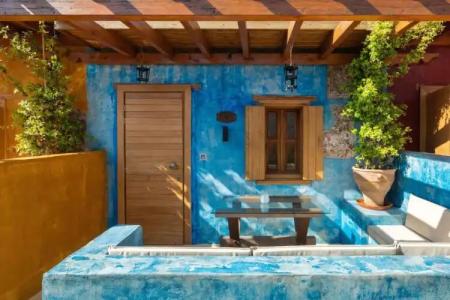 10GR Boutique & Wine Bar - 41