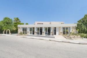 Evita Beach, Rhodes Town