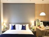 Deluxe room with city view