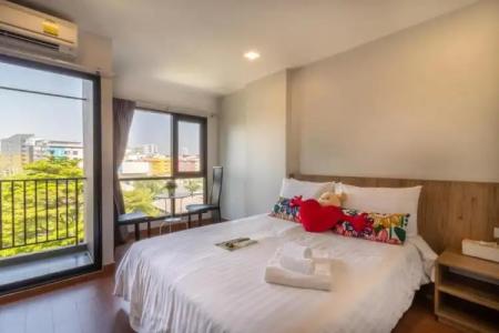 Casa Luxe and Resident - 38