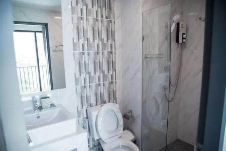Hallton Bangkok - 64