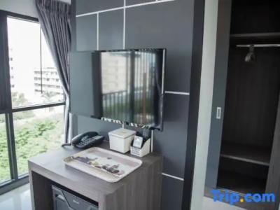 Hallton Bangkok - 76