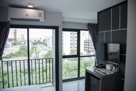 Hallton Bangkok - 63
