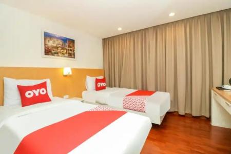 OYO 225 Premier Place Bangkok - 45