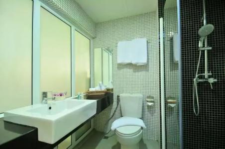 OYO 225 Premier Place Bangkok - 54