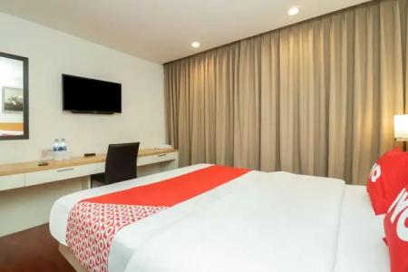 OYO 225 Premier Place Bangkok - 49