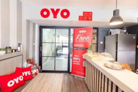 OYO 615 Bossa House Hostel & Cafe - 8
