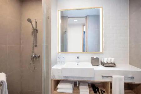 Staybridge Suites Bangkok Thonglor, an IHG - 33