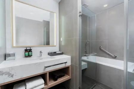 Staybridge Suites Bangkok Thonglor, an IHG - 85
