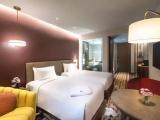 Deluxe Double room with city view