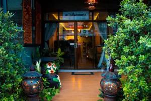 Acozyposhtel Hotel, Bangkok