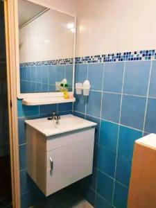 Acozyposhtel - 104