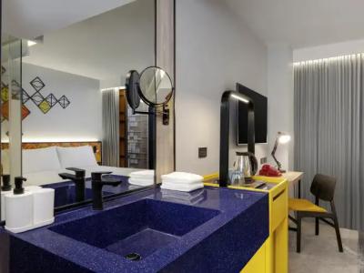 ibis Styles Bangkok Silom - 108