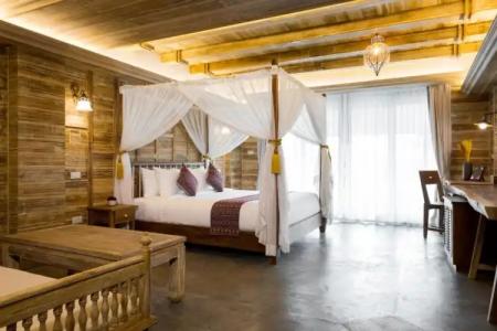 Nampiangdin Boutique - 71