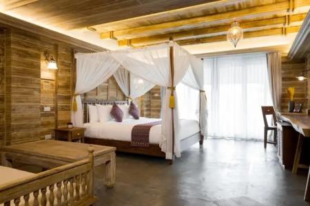 Nampiangdin Boutique - 78