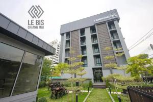 Le Bis Hotel