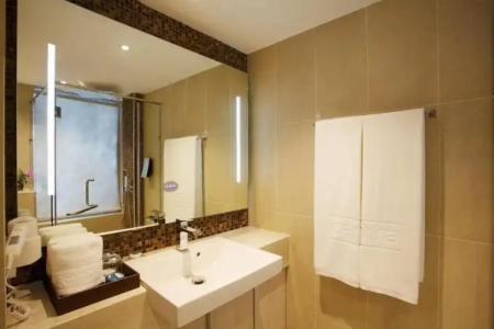 Centra by Centara Avenue Pattaya - 10