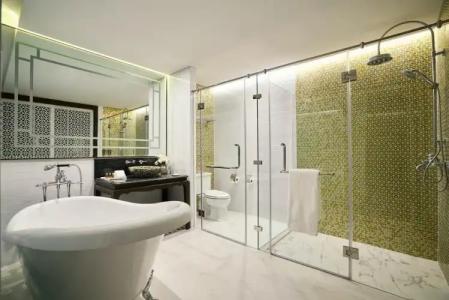 Mövenpick Myth Patong Phuket - 6