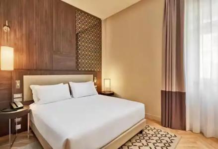 DoubleTree By Hilton Trieste - 13