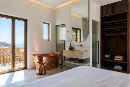 Charisma and Wellness Suites - 36