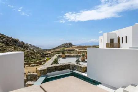 Charisma and Wellness Suites - 125