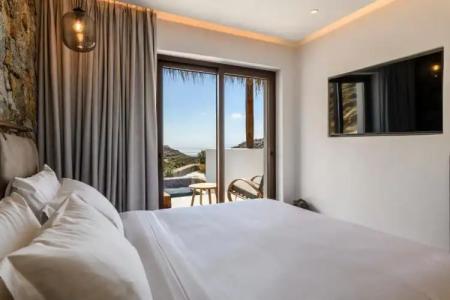 Charisma and Wellness Suites - 133