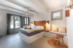 Paros Comfy Suites, Naousa