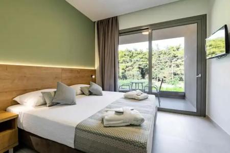 White Olive Elite Laganas - 36