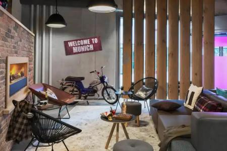 Moxy Munich Ostbahnhof - 8