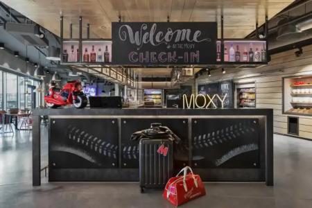 Moxy Munich Ostbahnhof - 11