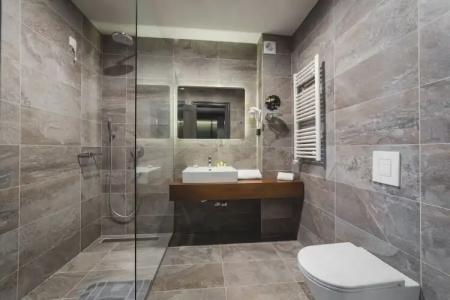 Boscovich Boutique - 7