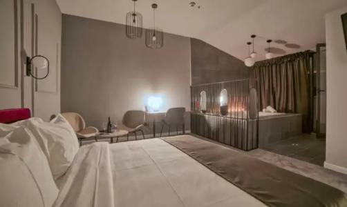 Boscovich Boutique - 3