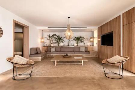 Andronis Arcadia - 105