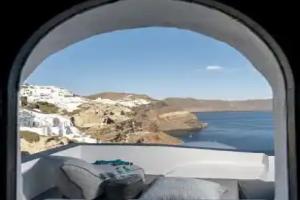 Pearl of Caldera Oia - Boutique Hotel by Pearl Hotel Collection, Oia