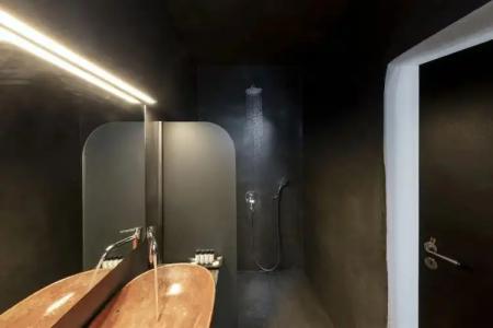 Pearl of Caldera Oia - Boutique by Pearl Collection - 78