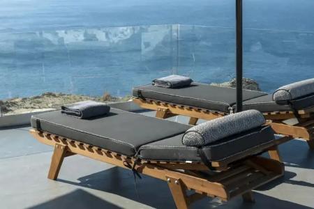 Pearl of Caldera Oia - Boutique by Pearl Collection - 17