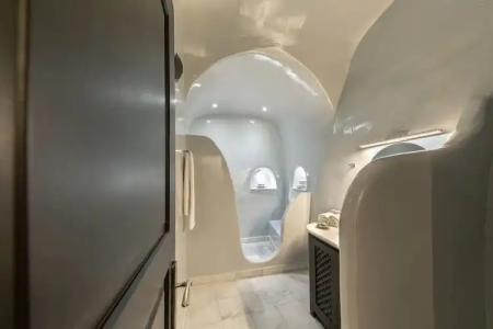 Pearl of Caldera Oia - Boutique by Pearl Collection - 126