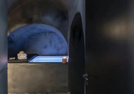 Pearl of Caldera Oia - Boutique by Pearl Collection - 107