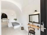 Superior Suite with balcony and with mountain view