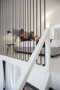 Mr and Mrs White Santorini - 14