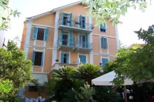 Hotel Lucciola, Bordighera