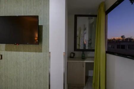 Athens Starlight - 121