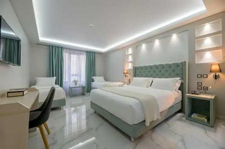 Athens Starlight - 129