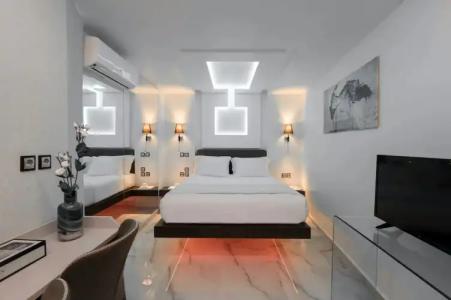 Athens Starlight - 149