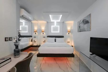 Athens Starlight - 56